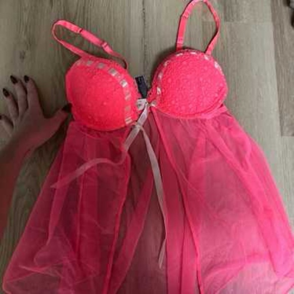 Victoria's Secret Neon Pink Lace & Mesh Babydoll Chemise
